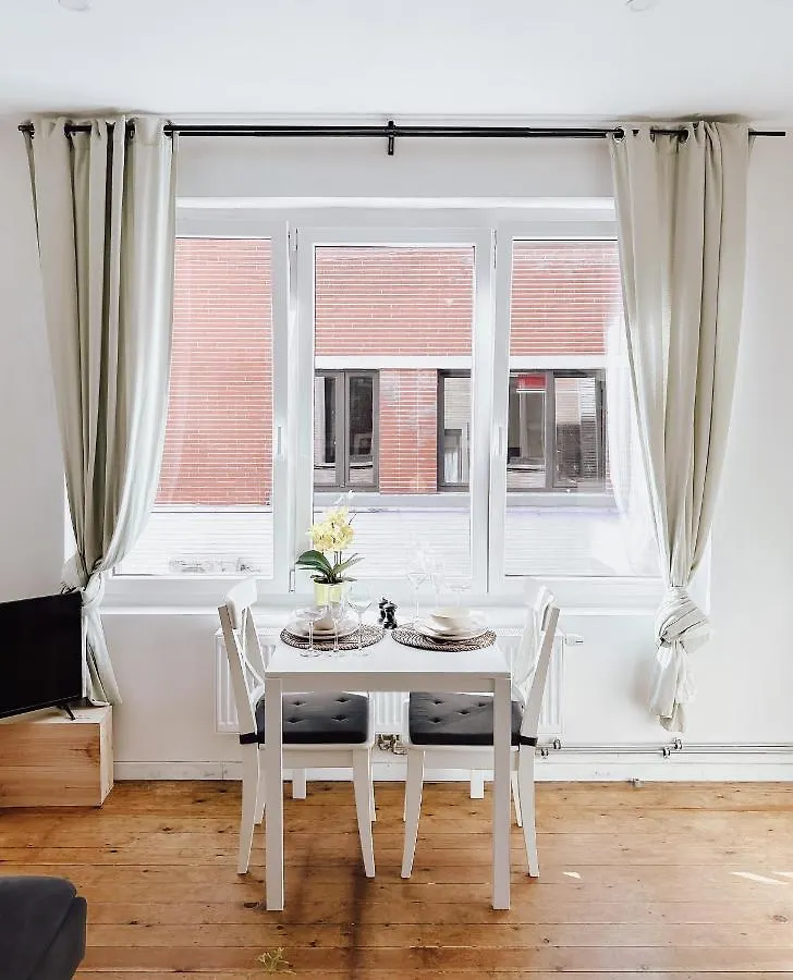 Apartment Studio Sur - Sea, Sun, City-Centre Ostend