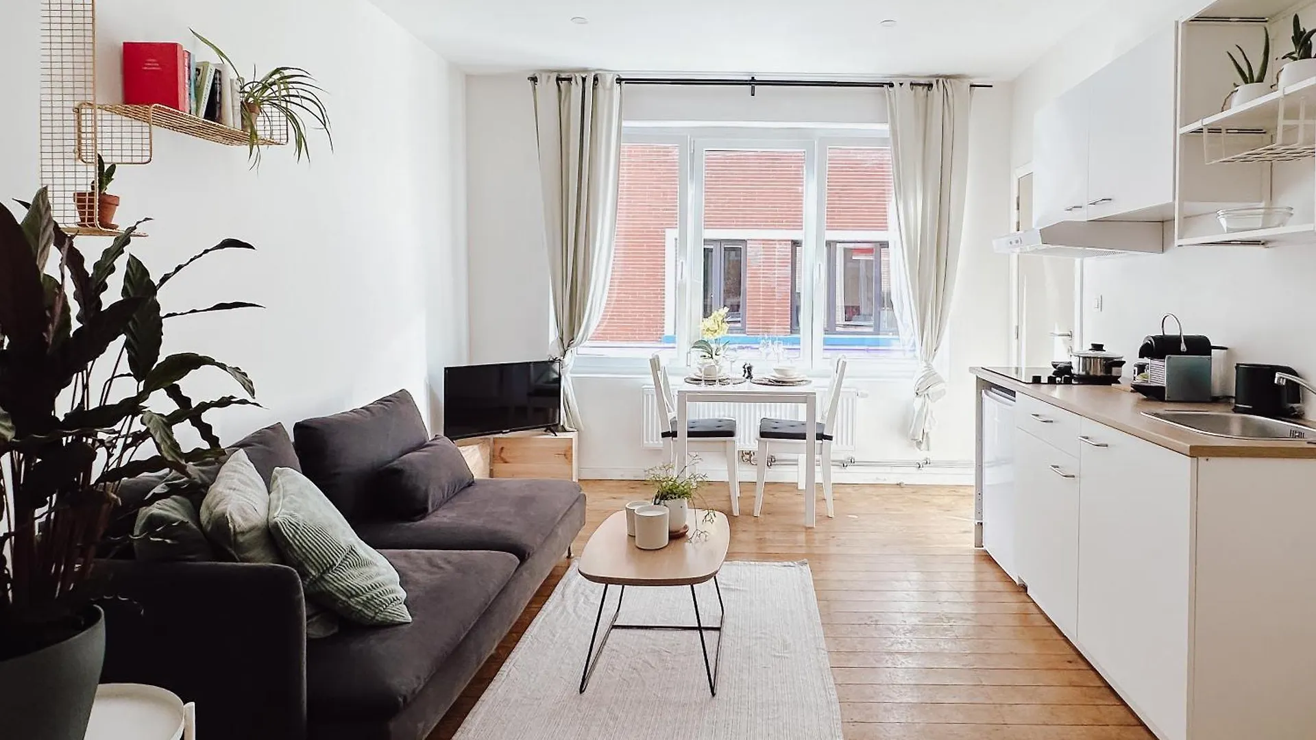 Studio Sur - Sea, Sun, City-Centre location